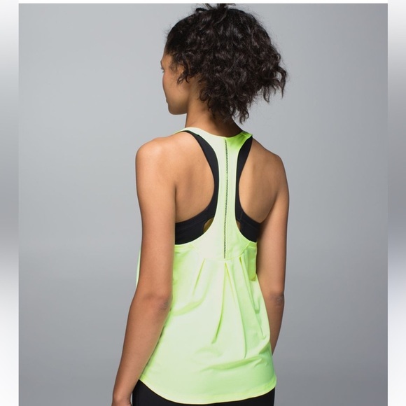 Lululemon Lightened Up Singlet Tank in Clear Mint Size 6/8 - Picture 4 of 4